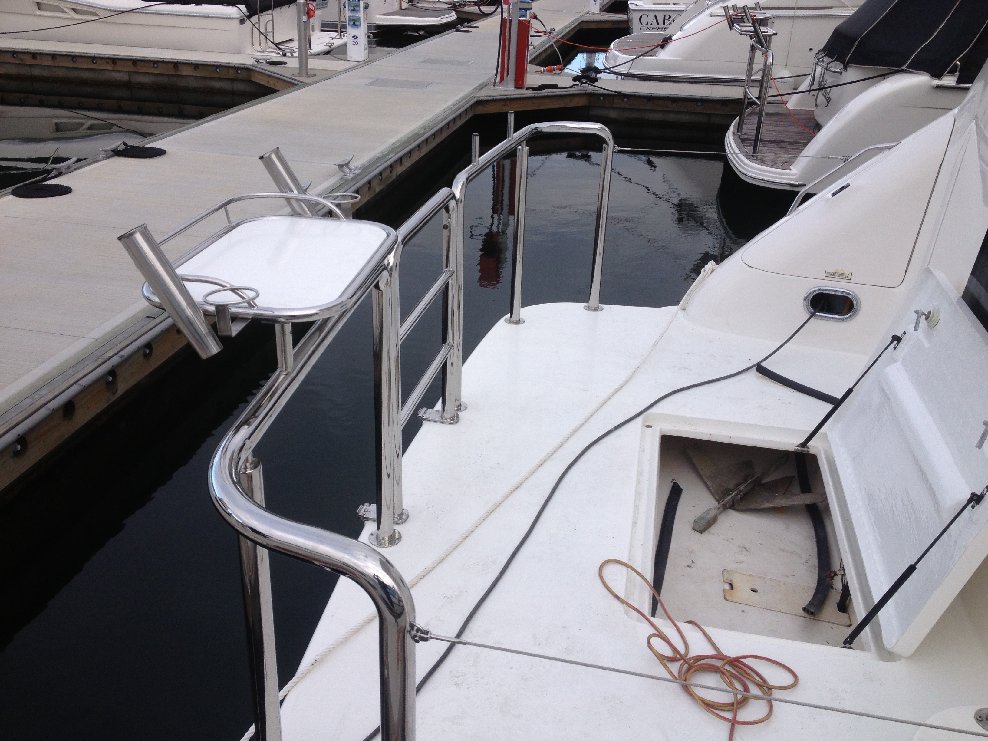 Stainless Steel Oval Handrail / Grab Rail | 460mm Marine Boat Handle - Osculati 41.910.18